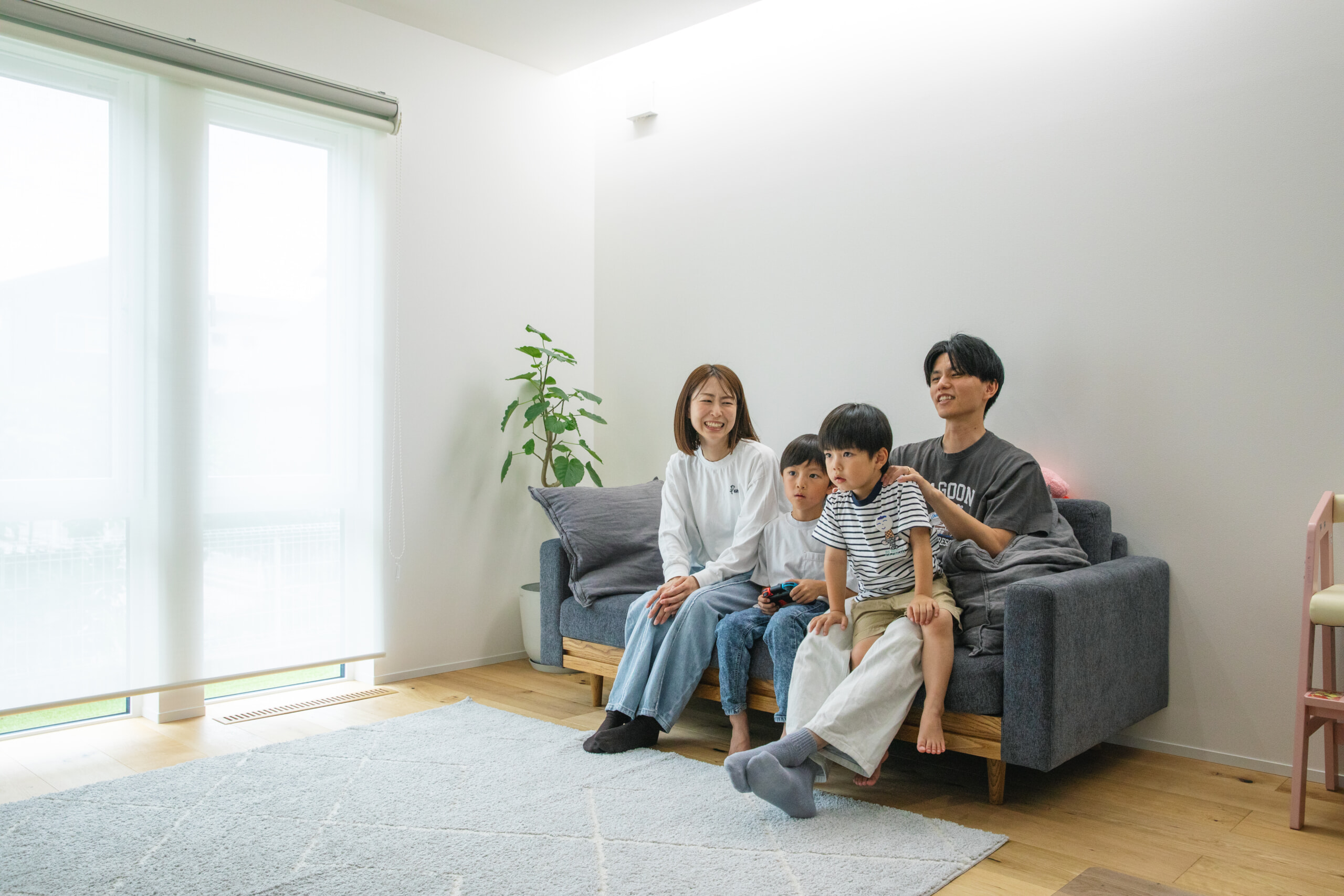 家事と暮らしを心地よく共働き家族のあたたかな住まい